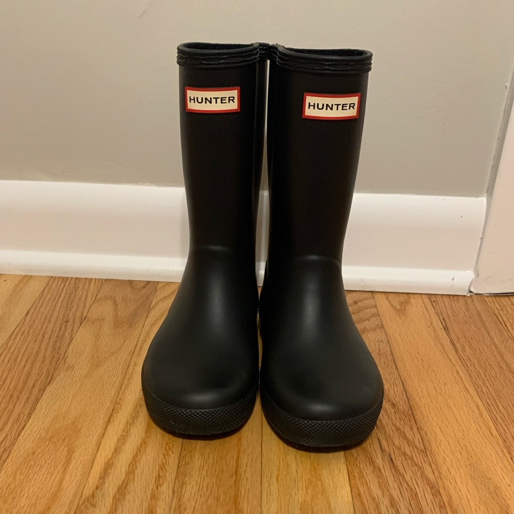 HUNTER BOOTS